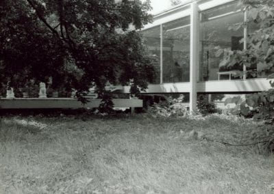 Lions outside of the Farnsworth House, Plano, IL, undated. Courtesy of the Newberry Library, Midwest MS Farnsworth, Bx.1 Fl.13, Ludwig Mies van der Rohe house. (4 of 5)
